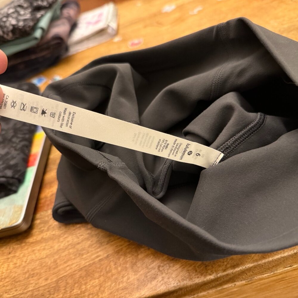 Lululemon Align Gray Leggings - size 6 - new